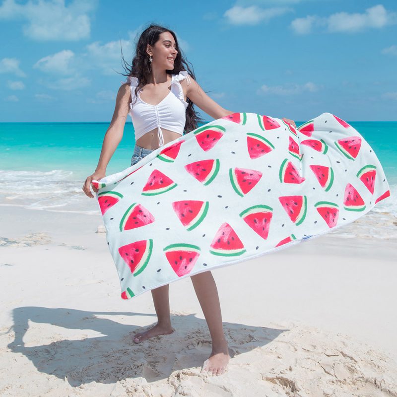 https://www.square-trends.com/wp-content/uploads/2022/07/Slices-Watermelon-Towel-1-800x800.jpg